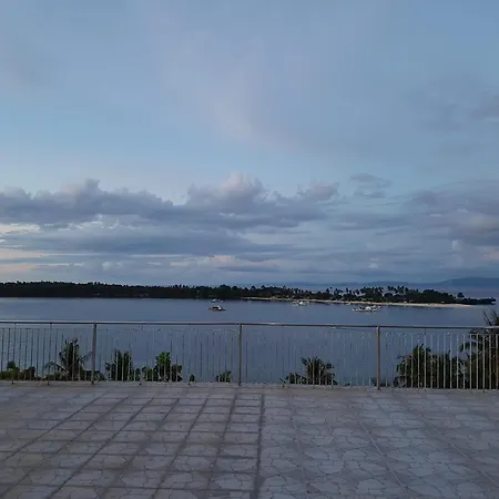 Islandview Whitehouse - Camotes