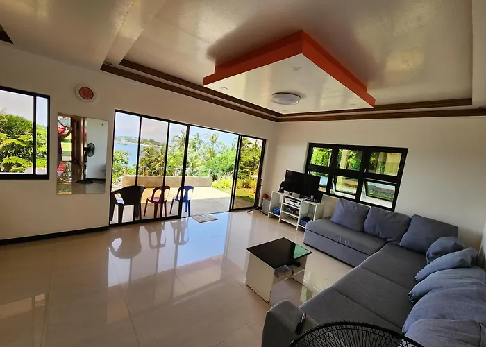 Islandview Whitehouse - Camotes Couette-café Esperanza