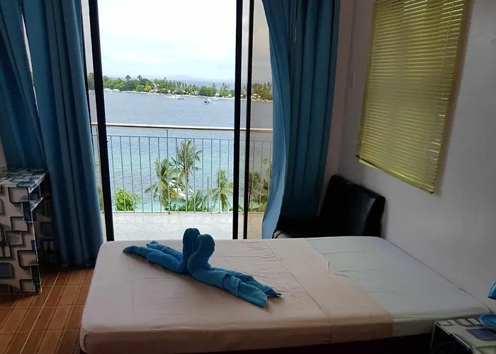 Islandview Whitehouse - Camotes Couette-café *