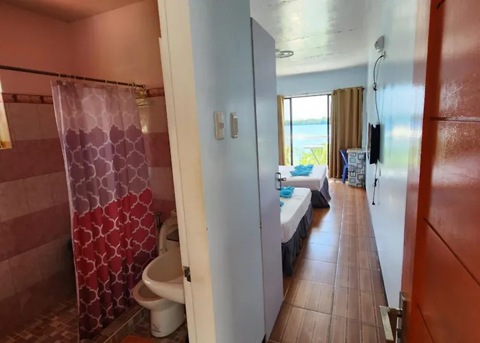 Islandview Whitehouse - Camotes *