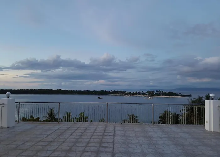 Couette-café Islandview Whitehouse - Camotes Esperanza
